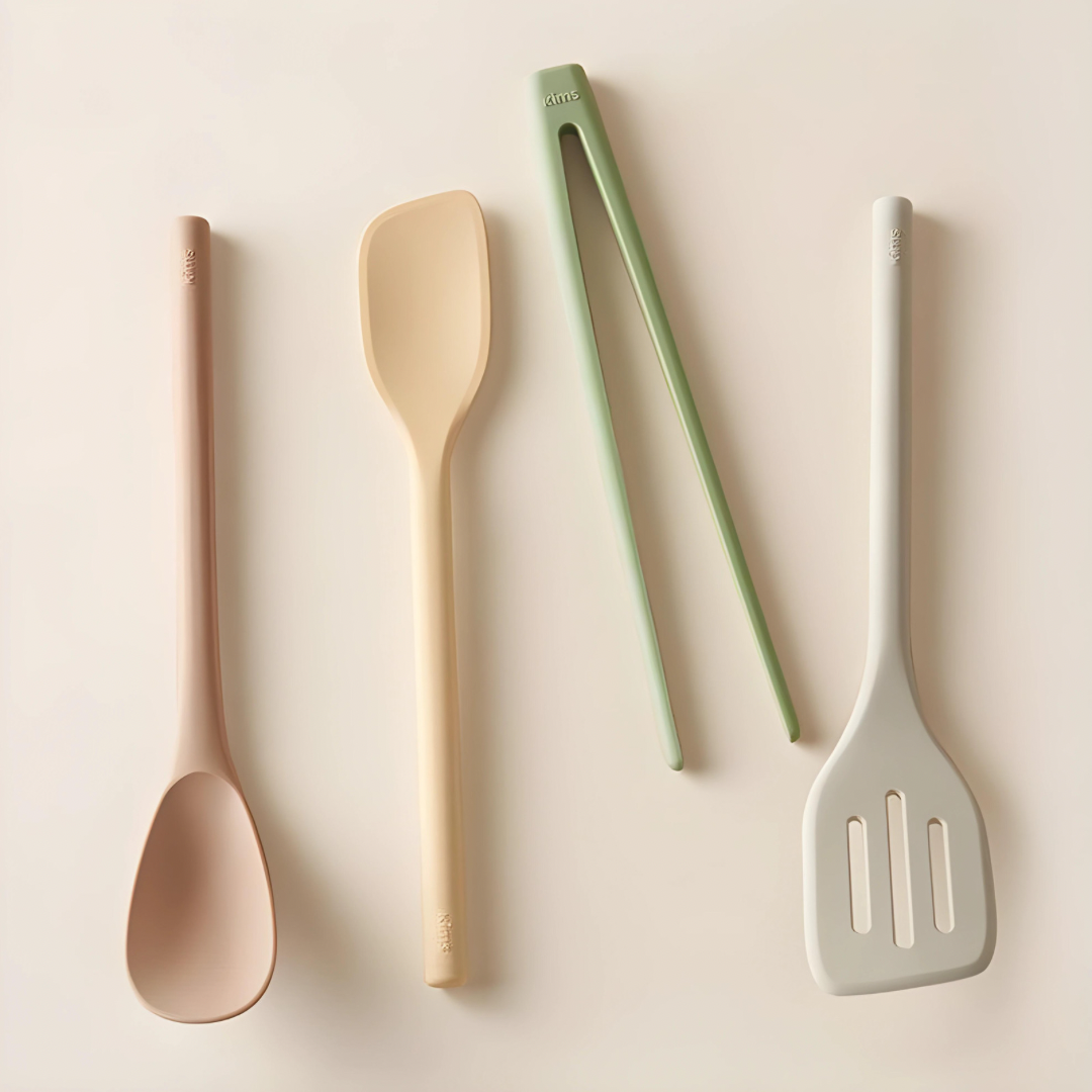 Silicone Utensils 4pc Set Magnetic Holder by Kimscook